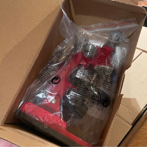 Tasco Red Telescope & Microscope Set - Picture 6 of 15